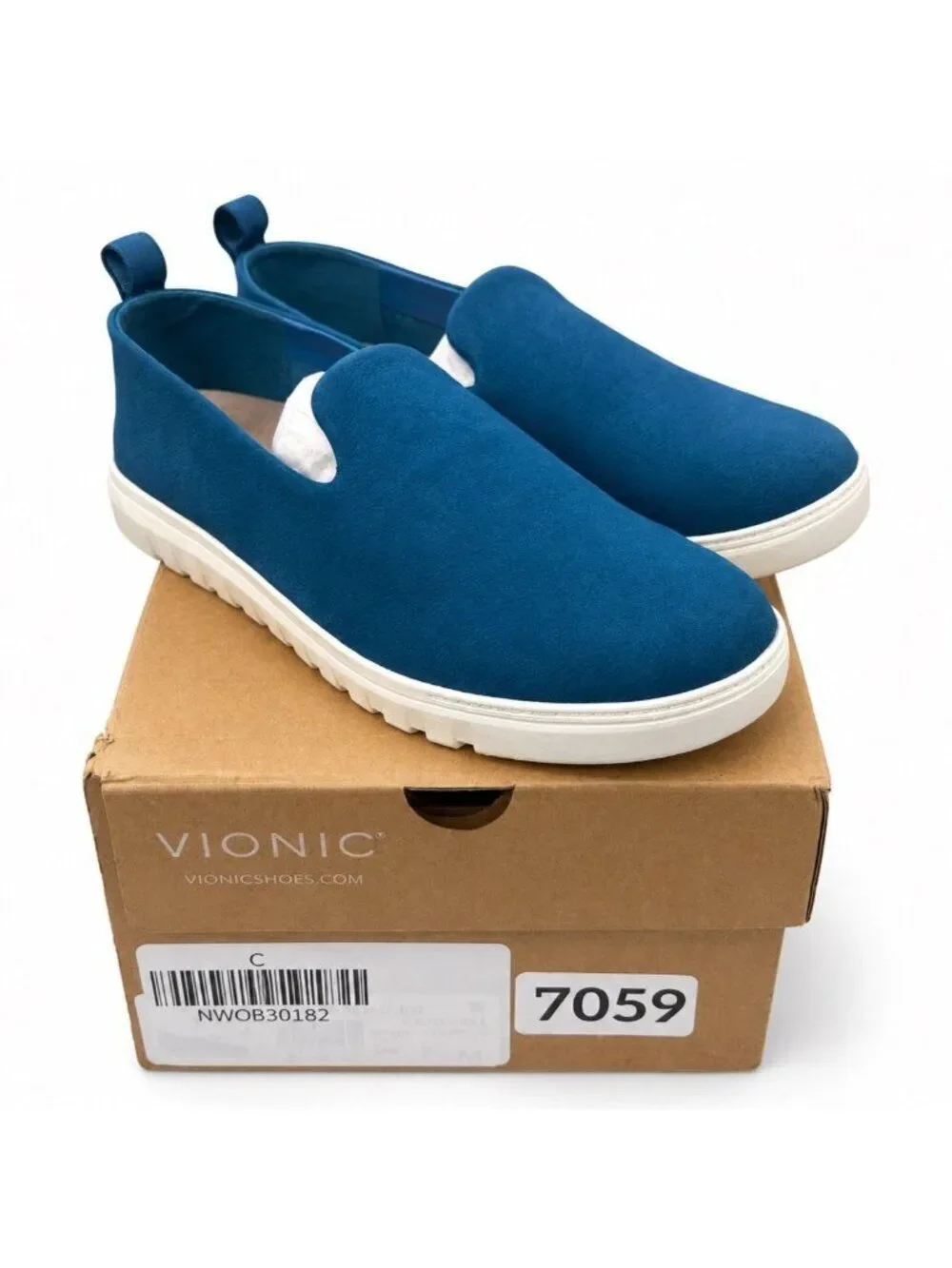 Vionic Uptown Willa Supportive Celestial Teal Nubuck Slip On Sneakers Womens 7